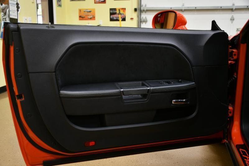 Used 2010 Dodge Challenger SRT8 w/ SRT Option Group II RWD image 24