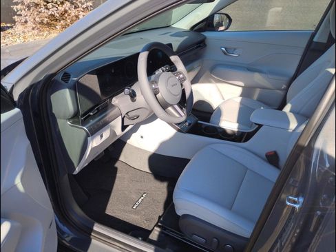 New 2026 Hyundai Kona Limited FWD image 19