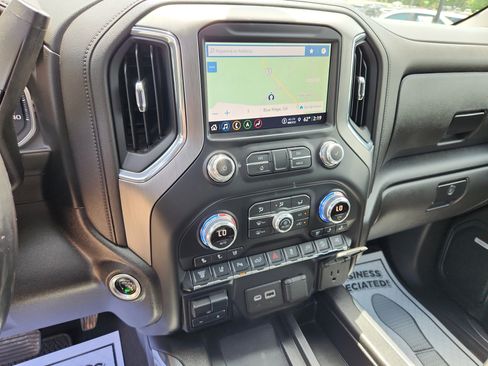 Used 2021 GMC Sierra 2500 Denali w/ Denali Ultimate Package AWD/4WD image 26