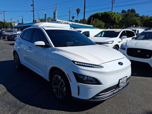 Used 2022 Hyundai Kona SEL w/ Convenience Package FWD image 1