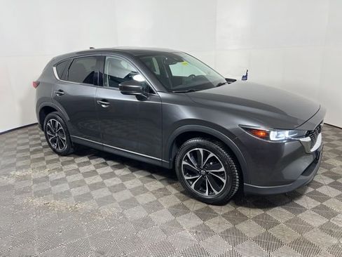 Used 2022 MAZDA CX-5 AWD 2.5 S w/ Premium Plus Pkg image 11