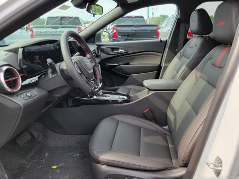 New 2026 Chevrolet Trax RS w/ Driver Confidence Package FWD image 8