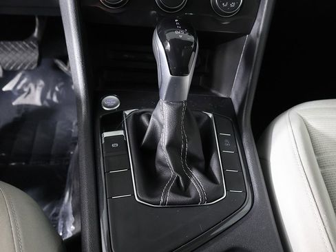 Used 2023 Volkswagen Tiguan S image 44