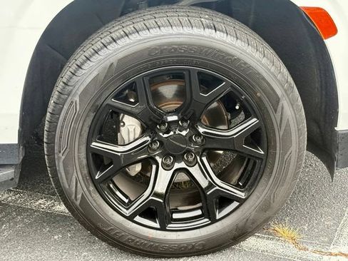 Used 2022 Chevrolet Tahoe LT RWD image 29
