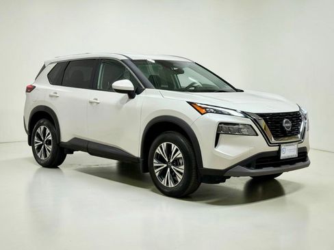 Used 2023 Nissan Rogue SV AWD/4WD image 11
