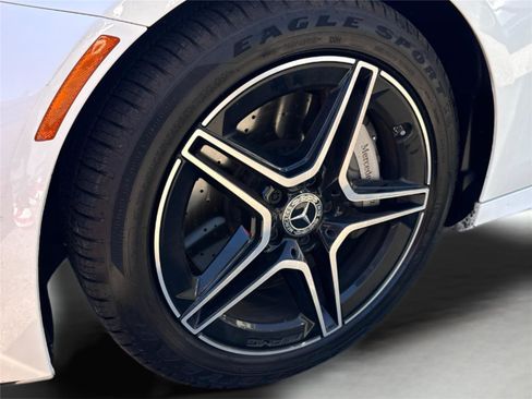 Used 2022 Mercedes-Benz E 350 4MATIC Sedan w/ AMG Line Exterior image 11