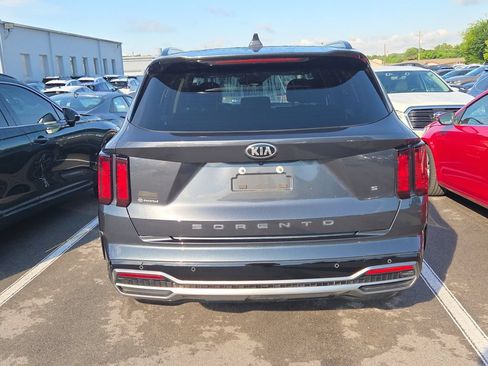 Used 2021 Kia Sorento S w/ Panoramic Sunroof Package FWD image 5