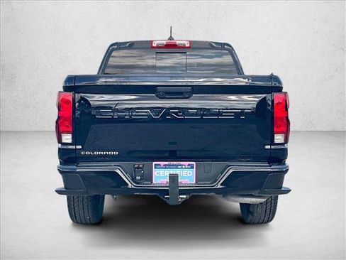 Used 2024 Chevrolet Colorado W/T w/ WT Convenience Package II image 4