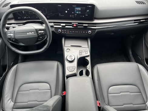 Used 2026 Kia Sportage SX Prestige image 3