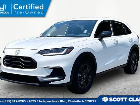 Certified 2026 Honda HR-V Sport image 3