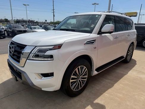 Used 2022 Nissan Armada SL AWD/4WD image 7