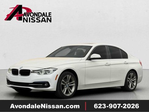 Used 2018 BMW 330i Sedan w/ Convenience Package RWD image 1