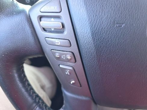 Used 2018 Nissan Armada SL w/ Premium Package RWD image 17