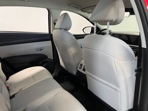 Used 2025 Hyundai Tucson SEL FWD image 14