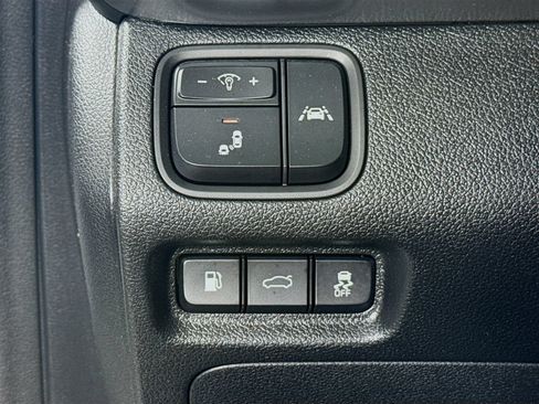 Used 2020 Kia Optima SE FWD image 11