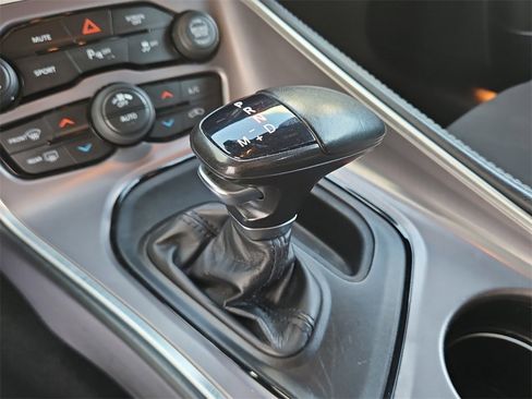 Used 2022 Dodge Challenger R/T w/ Blacktop Package image 35