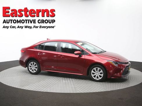 Used 2025 Toyota Corolla LE FWD image 47
