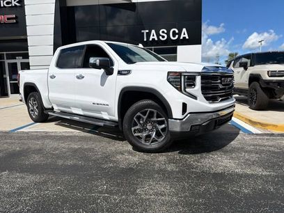 New 2026 GMC Sierra 1500 SLT w/ SLT Premium Plus Package