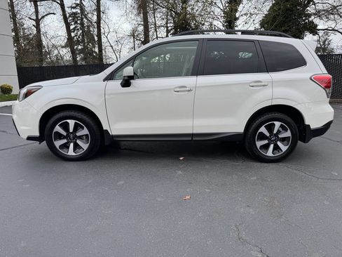 Used 2018 Subaru Forester 2.5i Limited w/ Popular Package #2 image 2