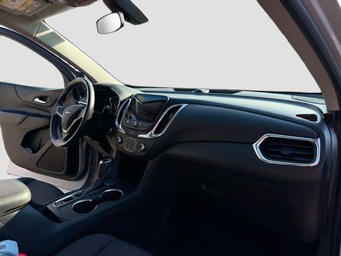 Used 2019 Chevrolet Equinox LT AWD/4WD image 5