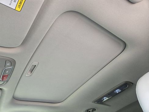 Used 2025 Kia Telluride S image 27