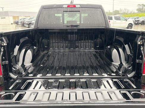 Used 2023 RAM 1500 Laramie AWD/4WD image 29