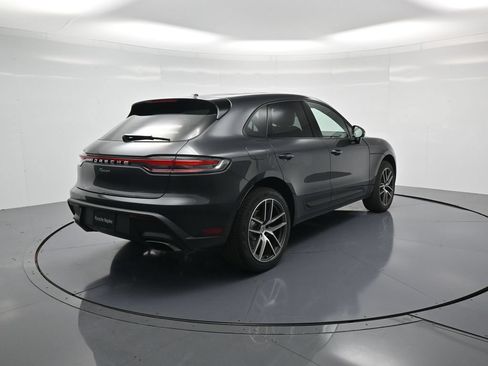 Used 2026 Porsche Macan AWD/4WD image 30