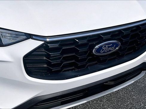 Used 2025 Ford Escape ST-Line w/ Tech Pack #1 image 32