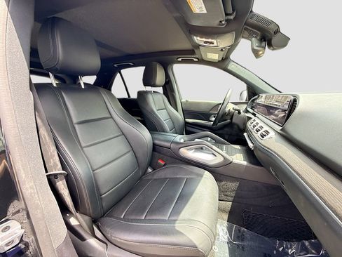 Used 2021 Mercedes-Benz GLE 350 4MATIC w/ AMG Line Exterior image 15