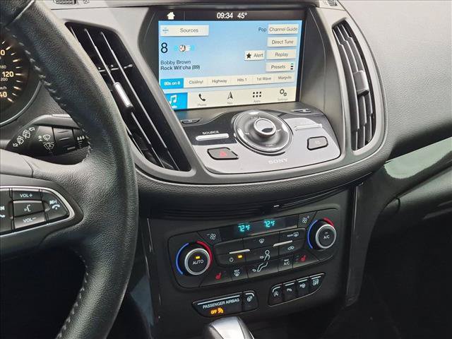 Used 2019 Ford Escape Titanium AWD/4WD image 15