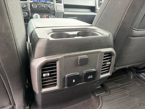 Used 2020 Ford F150 XLT w/ Equipment Group 302A Luxury AWD/4WD image 30