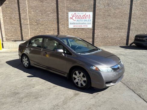 Used 2009 Honda Civic LX image 1