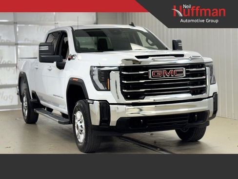 New 2026 GMC Sierra 2500 SLE image 1