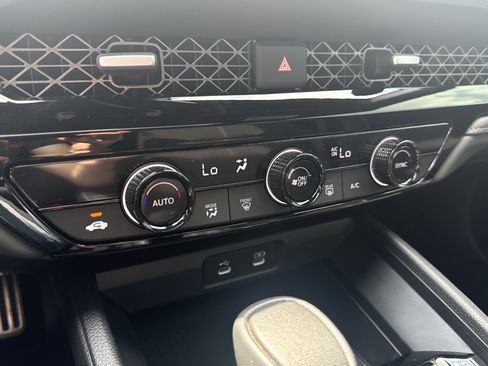 Used 2024 Honda Accord Sport image 18