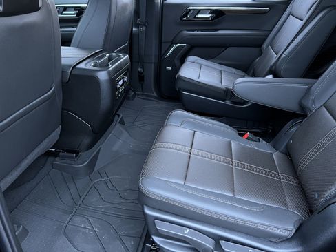 New 2026 Chevrolet Tahoe High Country image 16