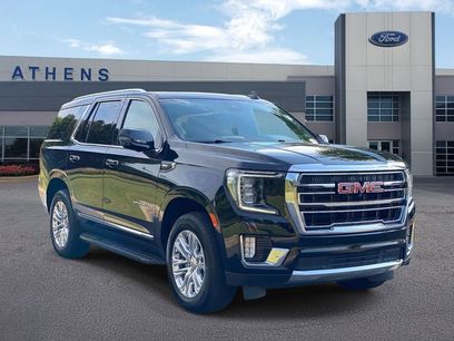 Used 2023 GMC Yukon SLT w/ SLT Luxury Package