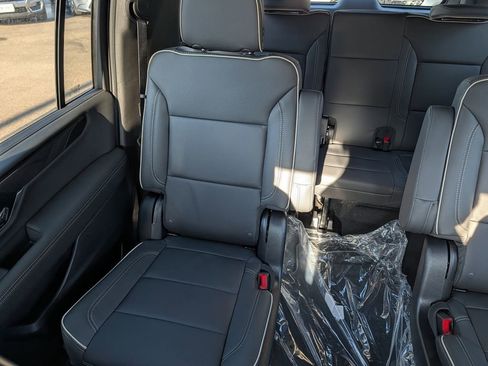 New 2026 GMC Yukon XL Elevation AWD/4WD image 37