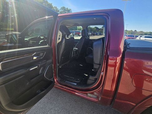 Used 2020 RAM 1500 Laramie AWD/4WD image 14