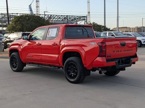 Used 2024 Toyota Tacoma TRD Sport w/ TRD Sport Upgrade Package AWD/4WD image 9