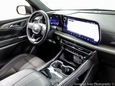 Certified 2024 Chevrolet Traverse LT image 26