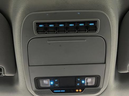 Used 2024 Ford F250 XL w/ XL Chrome Package image 31