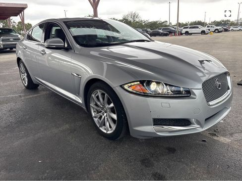 Used 2012 Jaguar XF RWD image 1