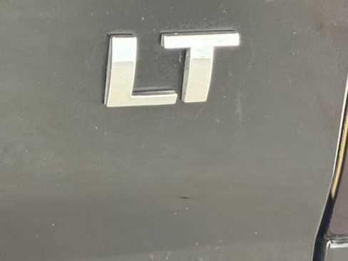 Used 2019 Chevrolet Colorado LT w/ LT Convenience Package RWD image 5