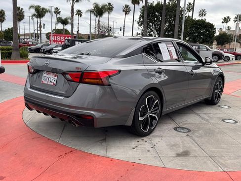 Certified 2023 Nissan Altima 2.5 SR w/ SR Premium Package image 8