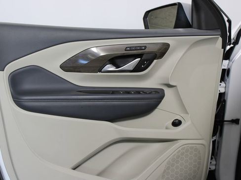 Used 2022 GMC Terrain Denali w/ Denali Premium Package image 40