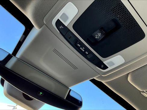 Used 2023 Honda CR-V EX-L image 34