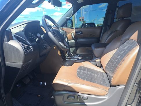 Certified 2019 Nissan Armada Platinum w/ Captain's Chairs Package image 19