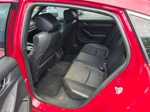 Used 2021 Honda Accord Sport image 10