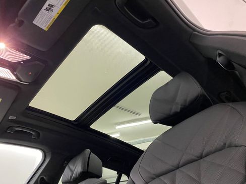Used 2026 BMW X5 M60i image 14