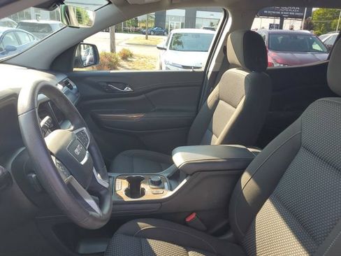 Certified 2021 GMC Acadia SLE w/ Driver Convenience Package FWD image 18